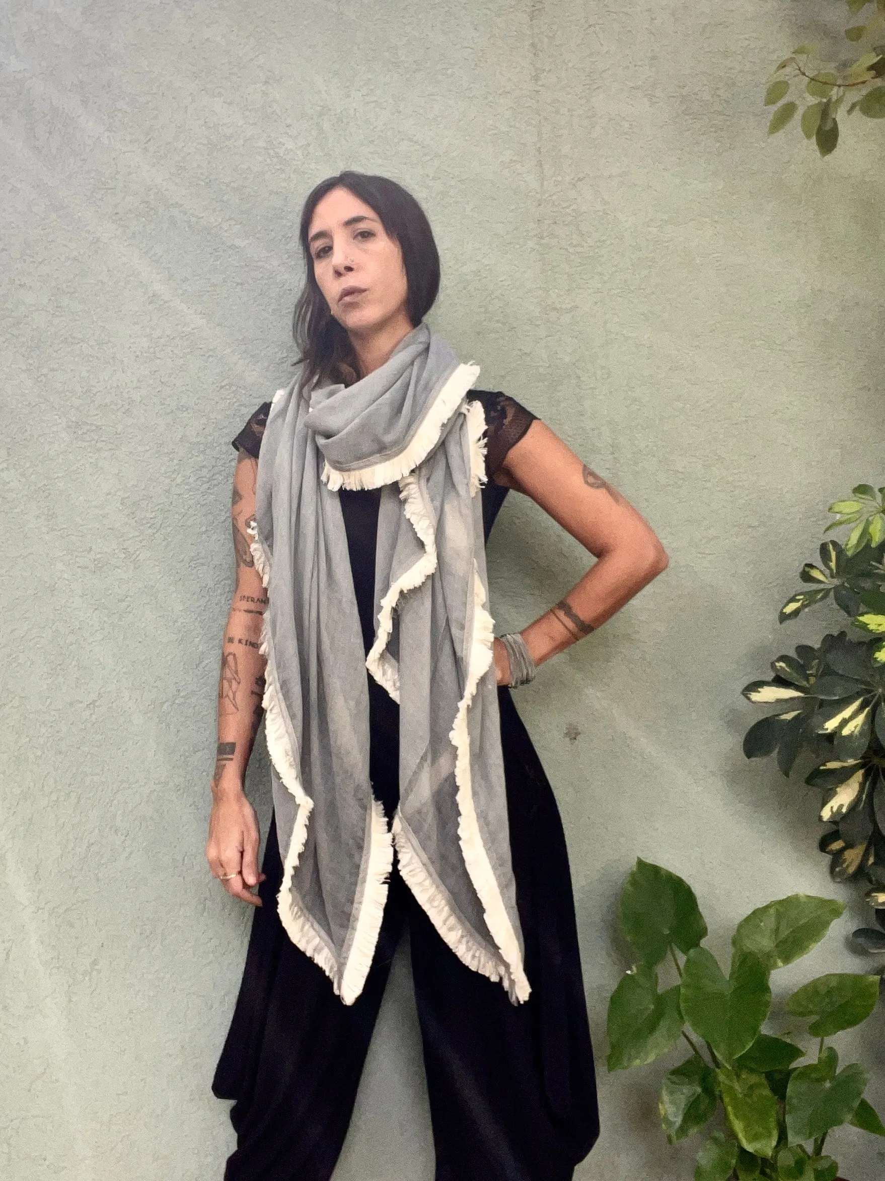 Fringe scarf - Grey & Cream