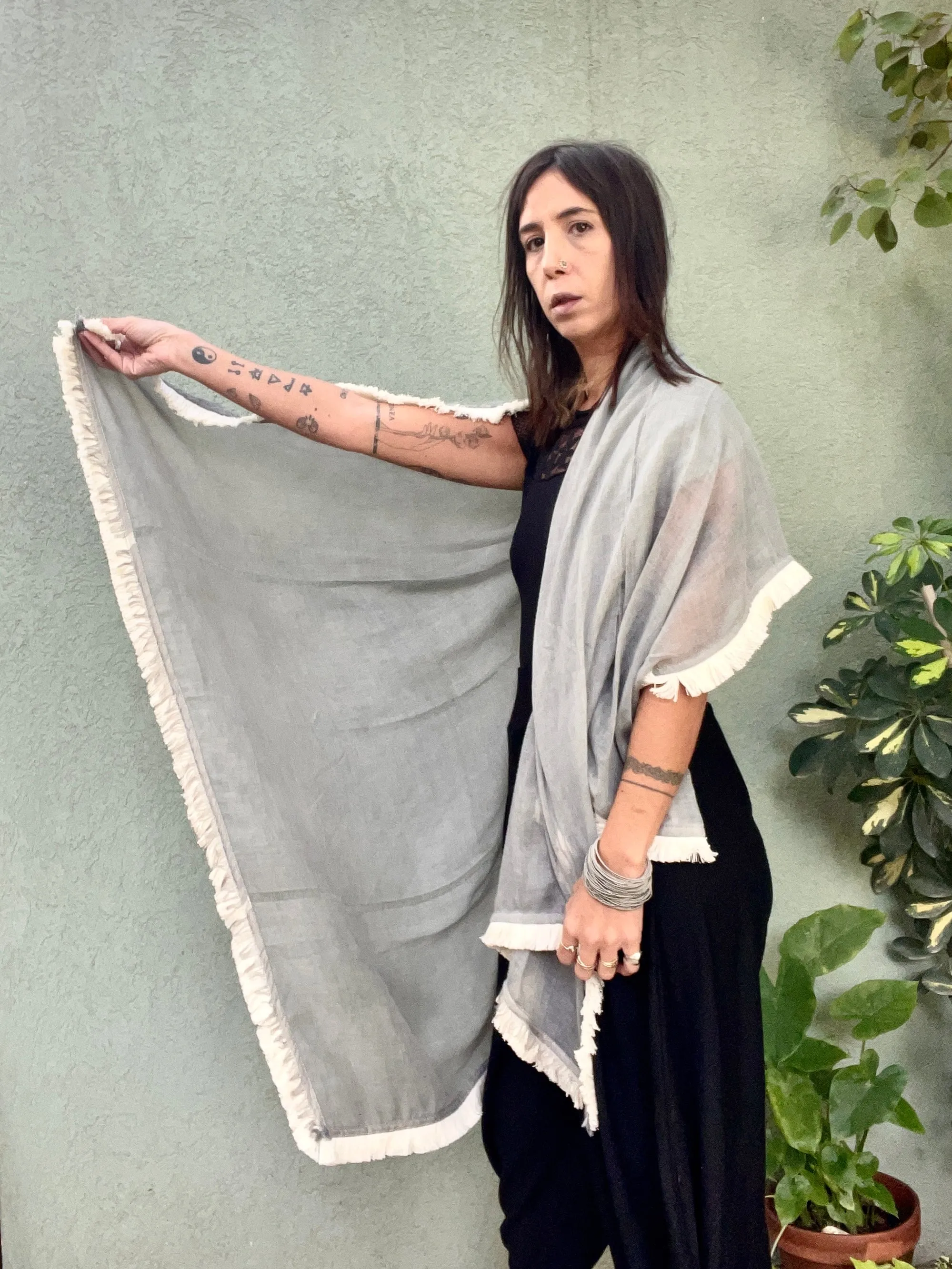 Fringe scarf - Grey & Cream