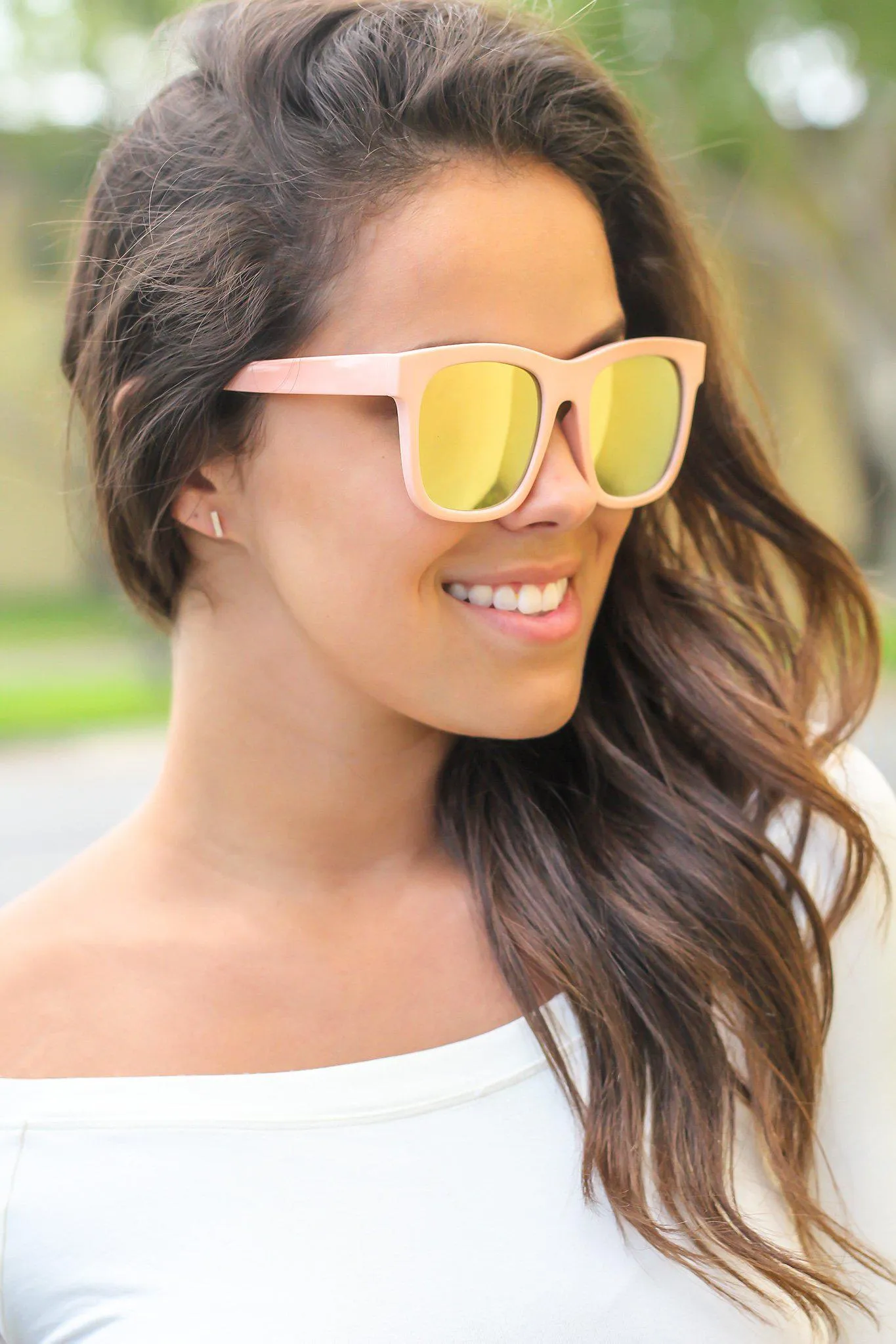 Pink Mirrored Lens Sunglasses