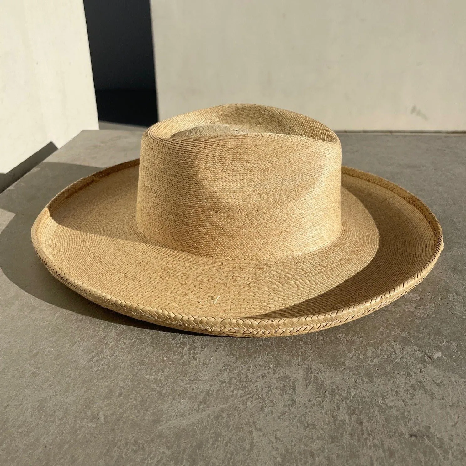 The Suntoasted Pencil Brim Fine Palm Hat