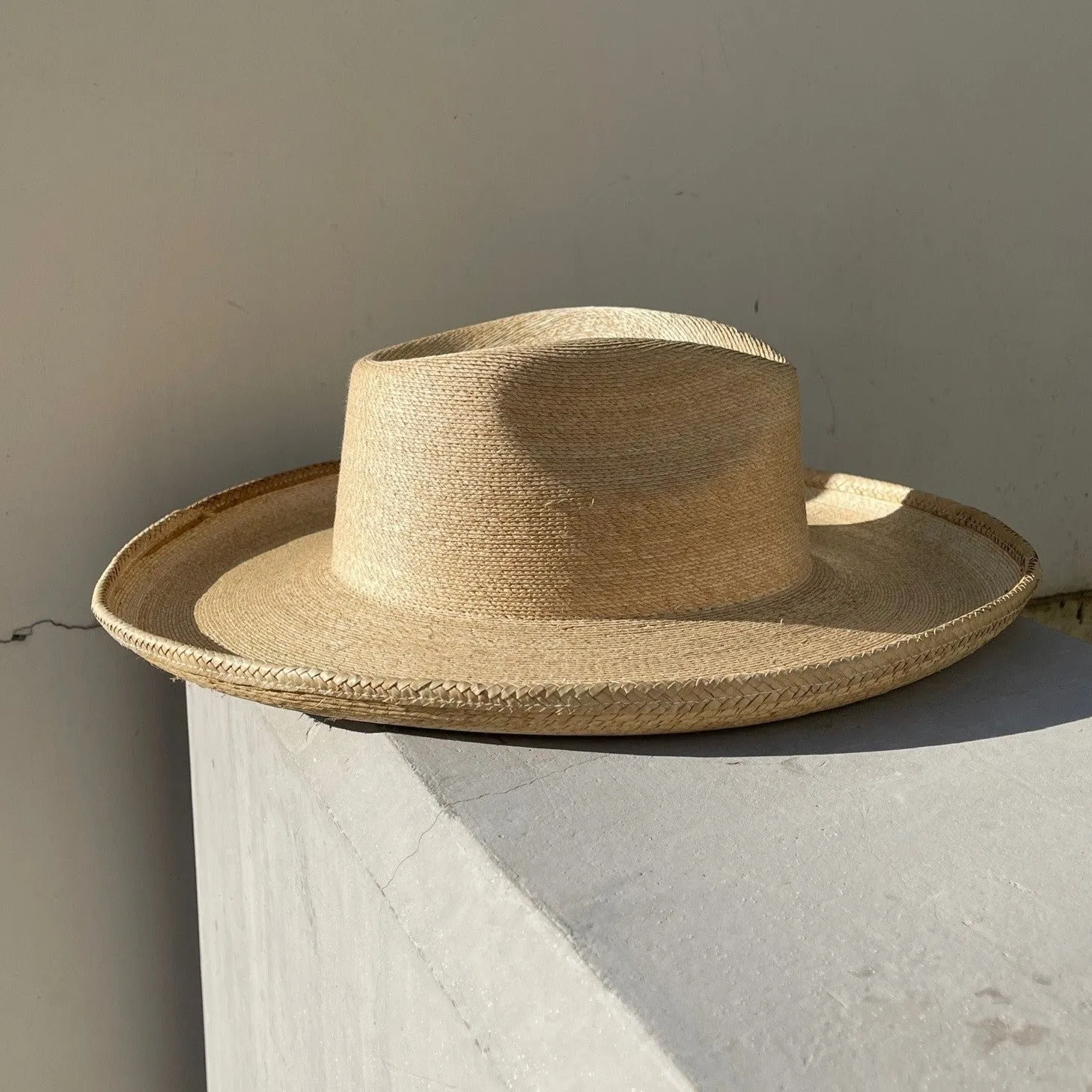 The Suntoasted Pencil Brim Fine Palm Hat